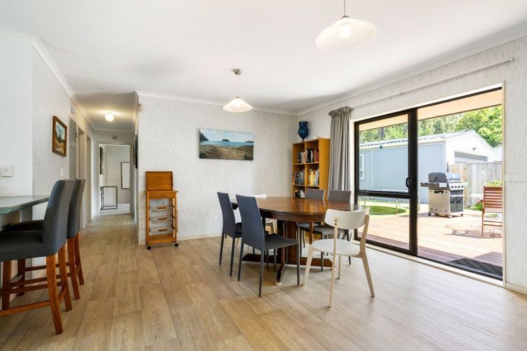 Photo of property in 105 Avalon Place, Whangamata, 3620