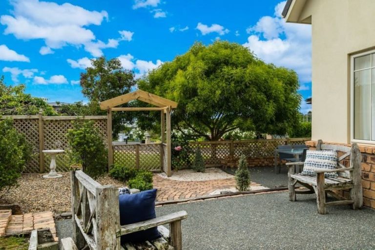 Photo of property in 53 Bannings Way, Hobsonville, Auckland, 0618