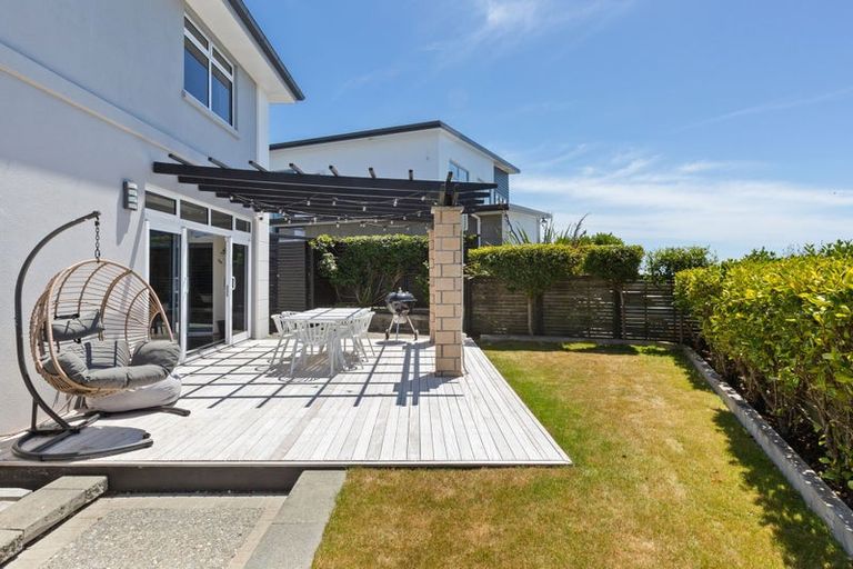 Photo of property in 22 Kahurangi Heights, Aotea, Porirua, 5024