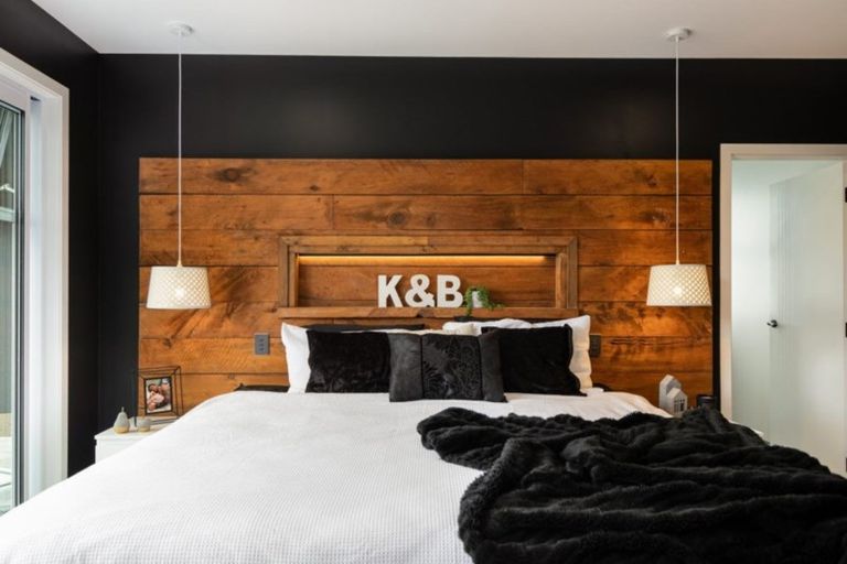 Photo of property in 13 Tari Road, Pukeatua, 3880