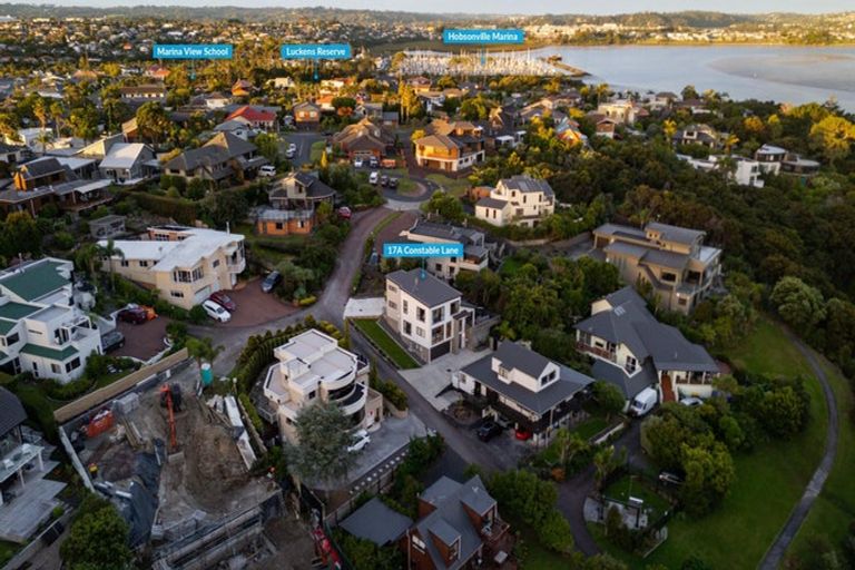 Photo of property in 17a Constable Lane, West Harbour, Auckland, 0618