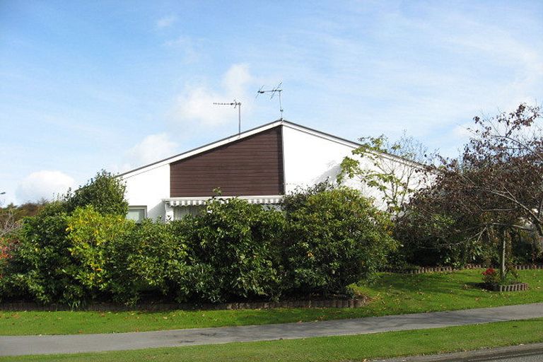 Photo of property in 39a Grahams Road, Ilam, Christchurch, 8041