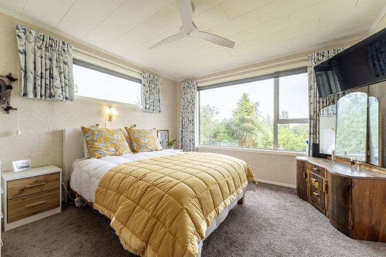 Photo of property in 12 Hillview Place, Pleasant Point, 7903