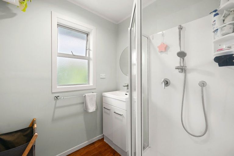 Photo of property in 30 Rhonda Avenue, Deanwell, Hamilton, 3206