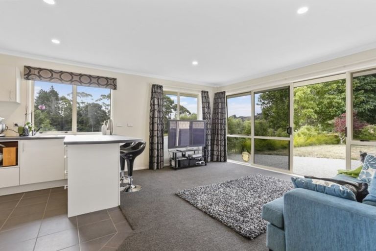 Photo of property in 24 Windmill Drive, Wainui, Silverdale, 0992