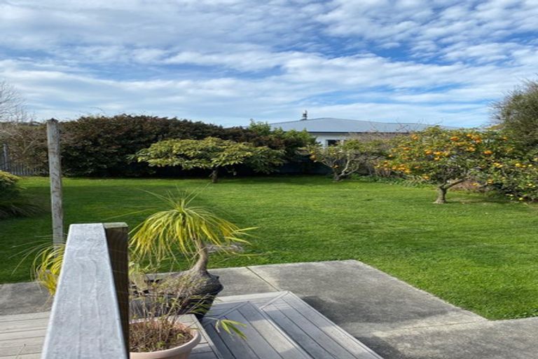 Photo of property in 17 Veronica Avenue, Marewa, Napier, 4110