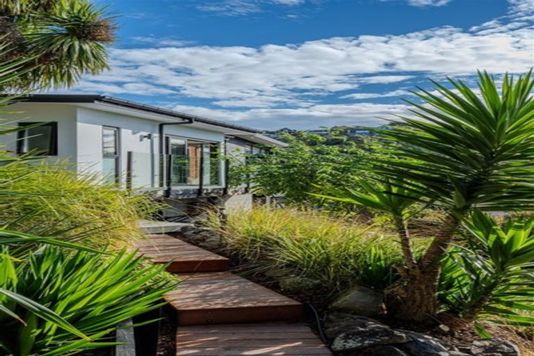 Photo of property in 29 Soleares Avenue, Mount Pleasant, Christchurch, 8081