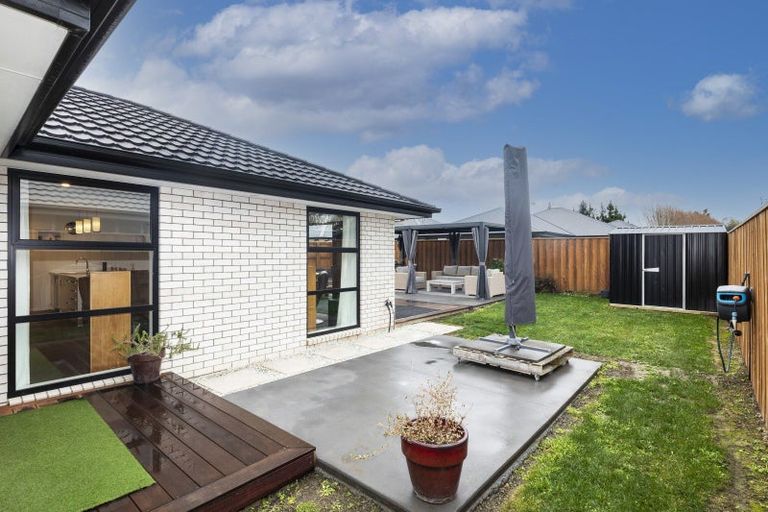 Photo of property in 30 Quinn Crescent, Woodend, 7610