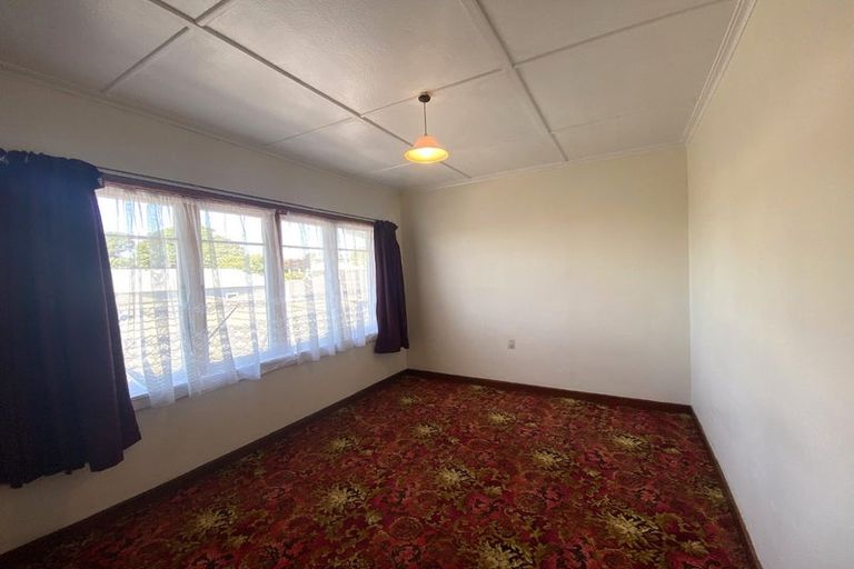 Photo of property in 40 Fulford Street, New Plymouth, 4310