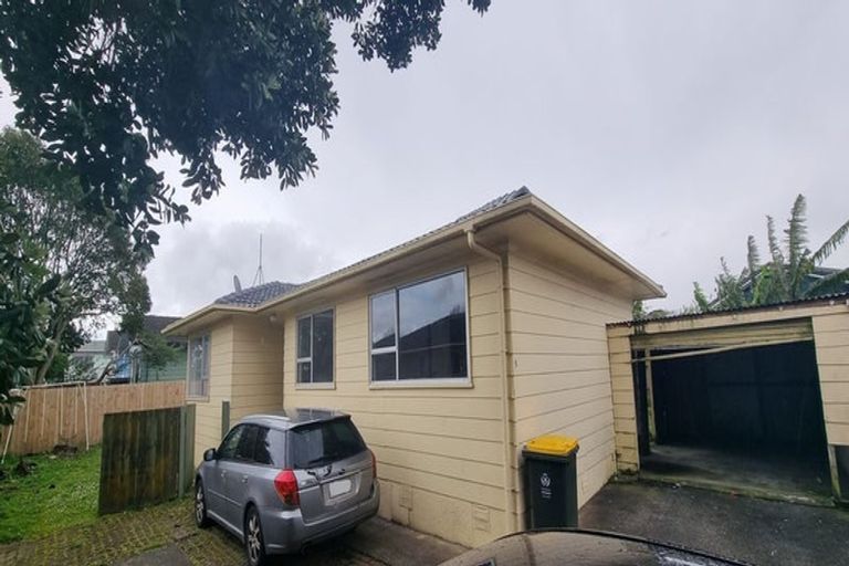 Photo of property in 1/48 Rowandale Avenue, Manurewa, Auckland, 2102