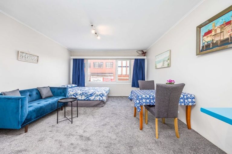 Photo of property in Eden Heights Apartments, 1m/94 Dominion Road, Mount Eden, Auckland, 1024