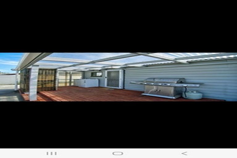 Photo of property in 25 Clifton Avenue, Carterton, 5713