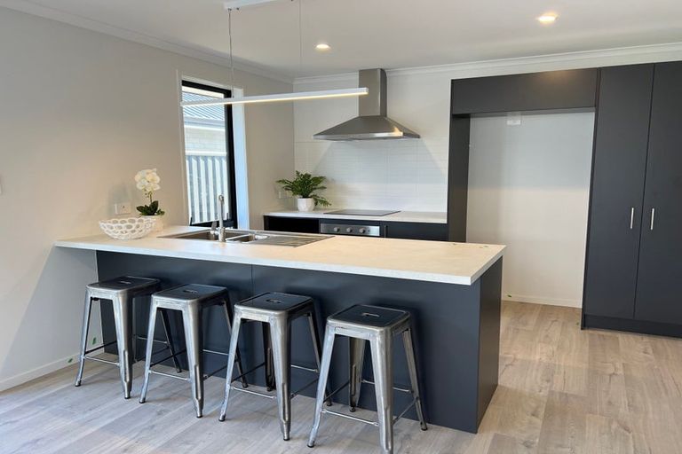 Photo of property in 14 Ash Lane, Omokoroa, 3114