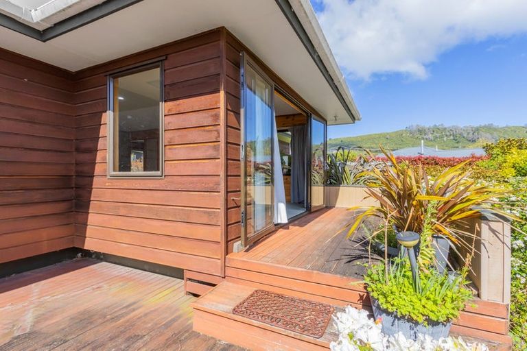 Photo of property in 3 Antonia Place, Kinloch, Taupo, 3377