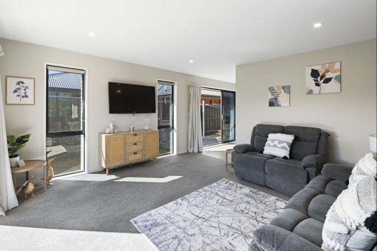 Photo of property in 17 Barcote Lane, Rolleston, 7615