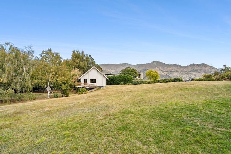 Photo of property in 63 Rata Street, Wanaka, 9305
