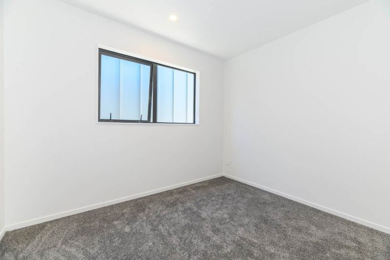 Photo of property in 43 Waka Street, Albany Heights, Auckland, 0632