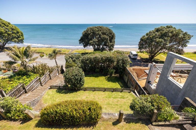 Photo of property in 3 Wanaka Terrace, Bell Block, New Plymouth, 4312