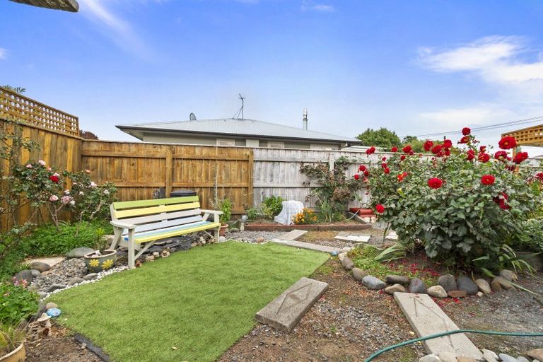 Photo of property in 10 Lambert Street, Marton, 4710