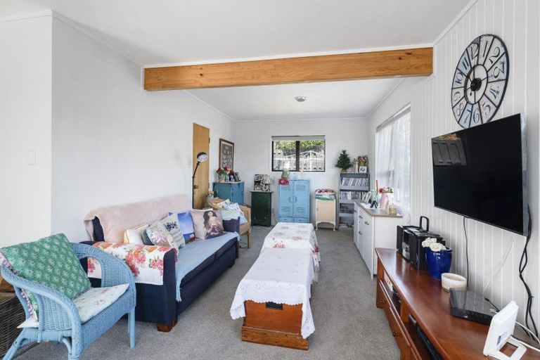 Photo of property in 1/3 Cherry Lane, Acacia Bay, Taupo, 3330