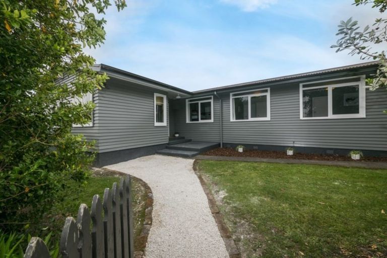 Photo of property in 4 Crichton Place, Havelock North, 4130