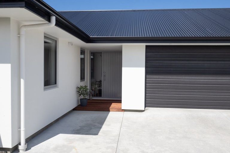 Photo of property in 21 Magnolia Drive, Netherby, Ashburton, 7700