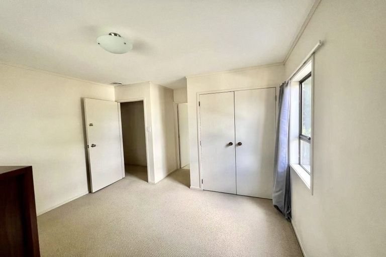 Photo of property in 47 Marendellas Drive, Bucklands Beach, Auckland, 2014