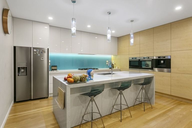 Photo of property in 12 Spyglass Street, Red Beach, 0932