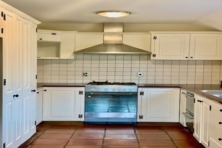 Photo of property in 8 Point Road, Monaco, Nelson, 7011