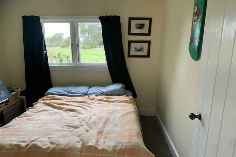 Photo of property in 1 Frood Street, Bulls, 4818