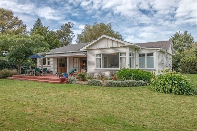 Photo of property in 51 River Road, Rangiora, 7400