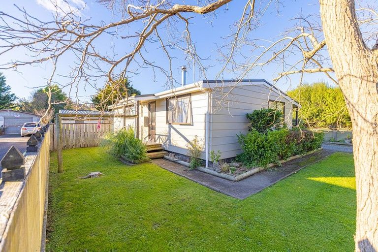 Photo of property in 2 Burmah Street, Aramoho, Whanganui, 4500