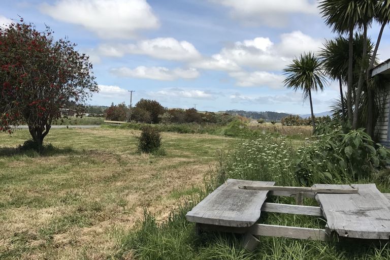 Photo of property in 93 Kumi Road, Awanui, 0486