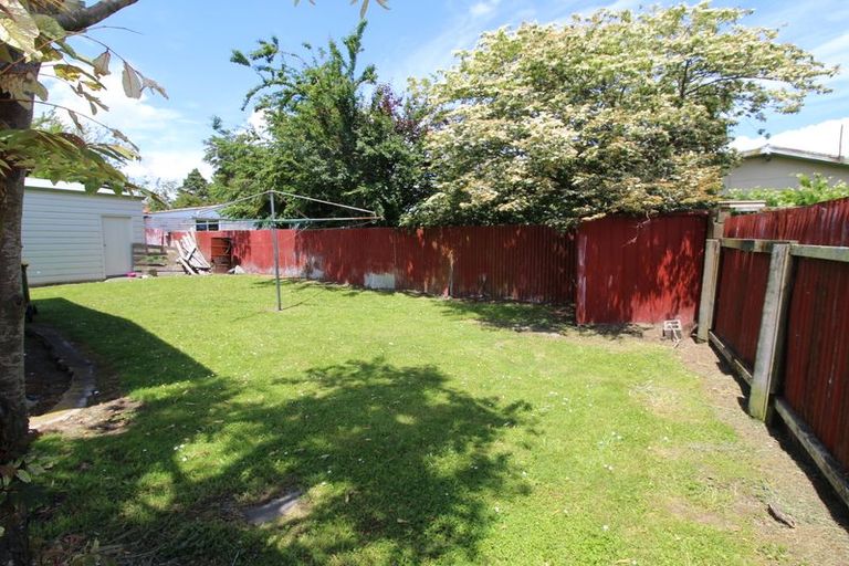 Photo of property in 2a Lee Road, Hannahs Bay, Rotorua, 3010