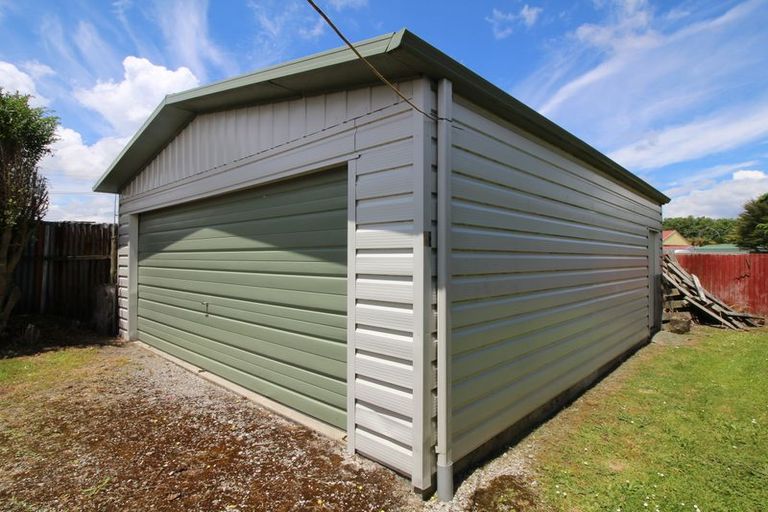 Photo of property in 2a Lee Road, Hannahs Bay, Rotorua, 3010