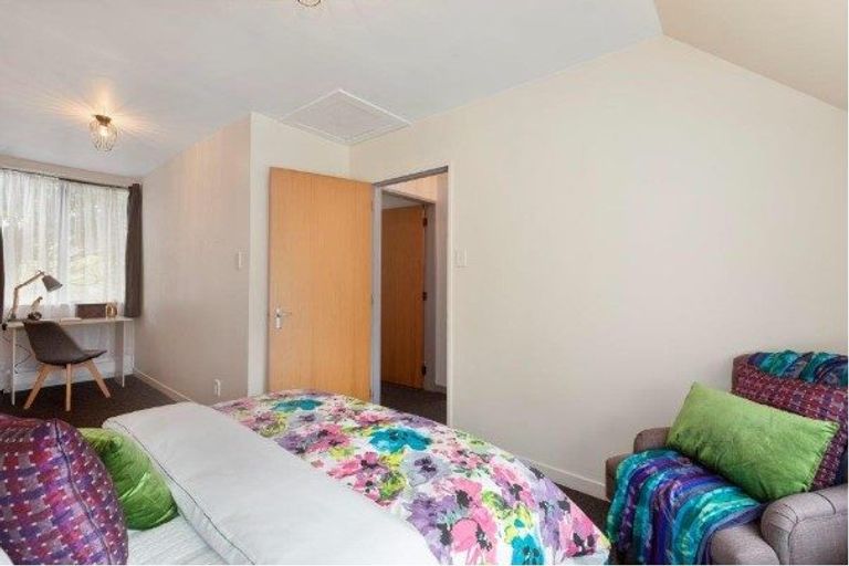 Photo of property in 21 Mcbain Grove, Avalon, Lower Hutt, 5011