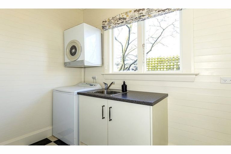 Photo of property in 10 Preston Street, West End, Timaru, 7910