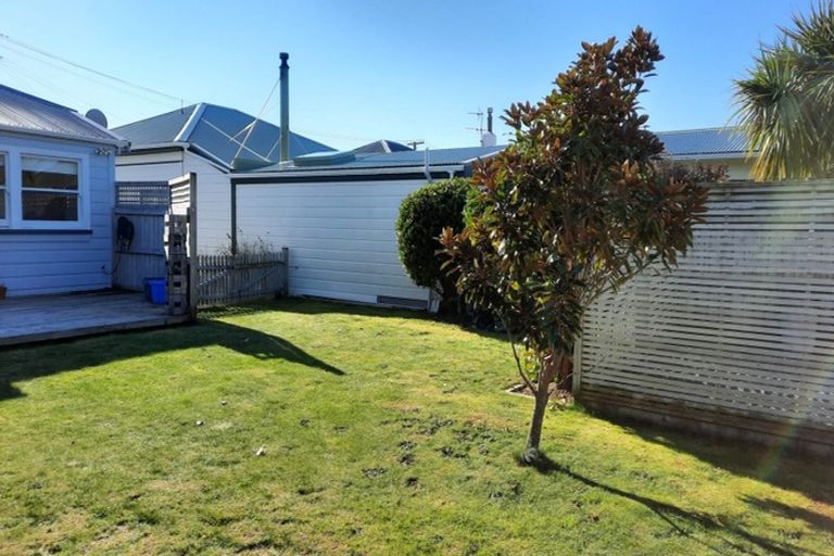 Photo of property in 40 Queen Street, Petone, Lower Hutt, 5012