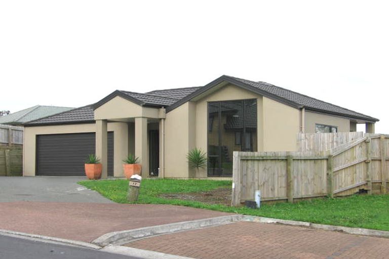 Photo of property in 17 San Domingo Rise, Henderson, Auckland, 0612