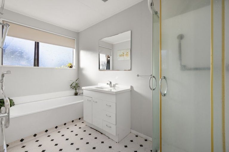 Photo of property in 31 Sylvania Drive, Matua, Tauranga, 3110