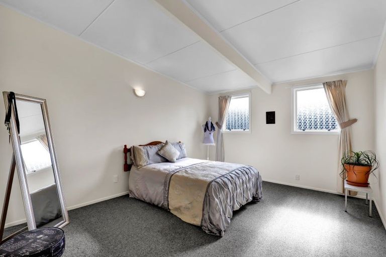 Photo of property in 38 London Street, Eltham, 4322