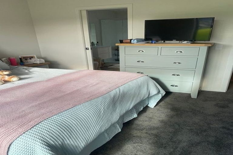 Photo of property in 11/28 Fitzherbert Road, Wainuiomata, Lower Hutt, 5014