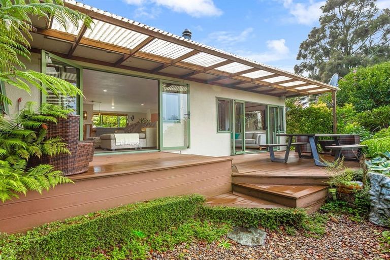 Photo of property in 1/199 Birdwood Road, Massey, Auckland, 0614