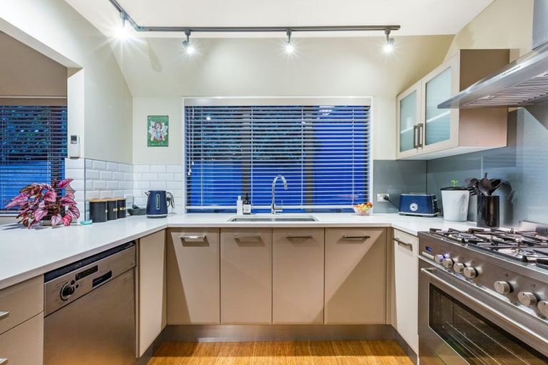 Photo of property in 1 Manuka Avenue, Woburn, Lower Hutt, 5010