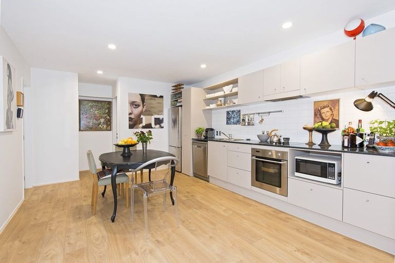 Photo of property in 1d/2 Dickens Street, Grey Lynn, Auckland, 1021