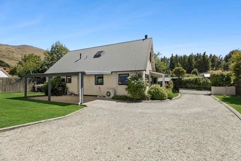 Photo of property in 10 Mill End, Wanaka, 9305