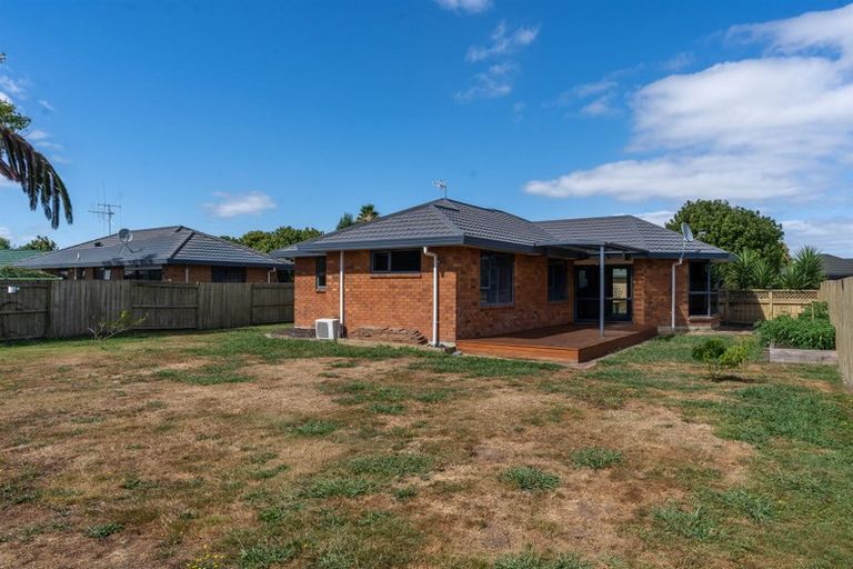 Photo of property in 26 Aldershot Place, Nawton, Hamilton, 3200