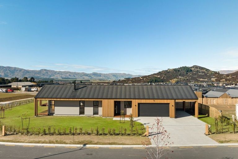 Photo of property in Northlake, 14 Erewhon Crescent, Wanaka, 9305