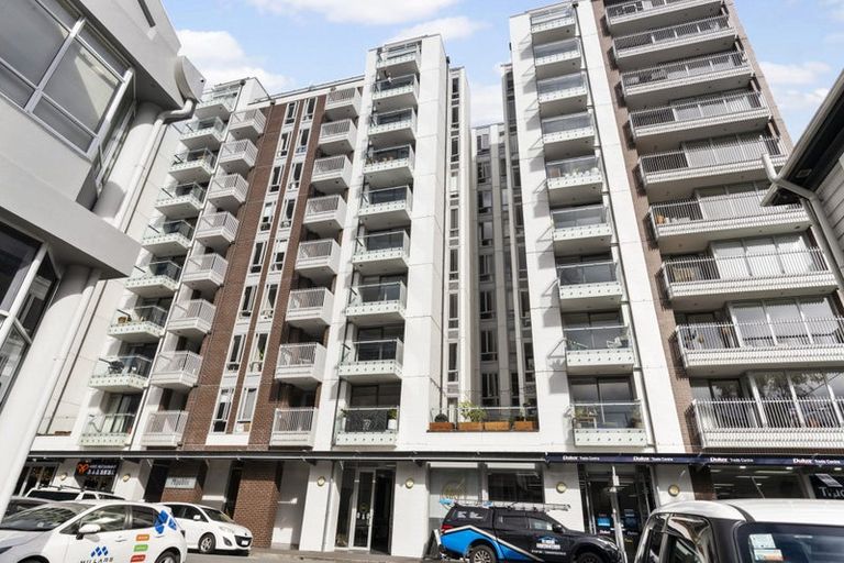 Photo of property in Republic Apartments, 8c/10 Lorne Street, Te Aro, Wellington, 6011