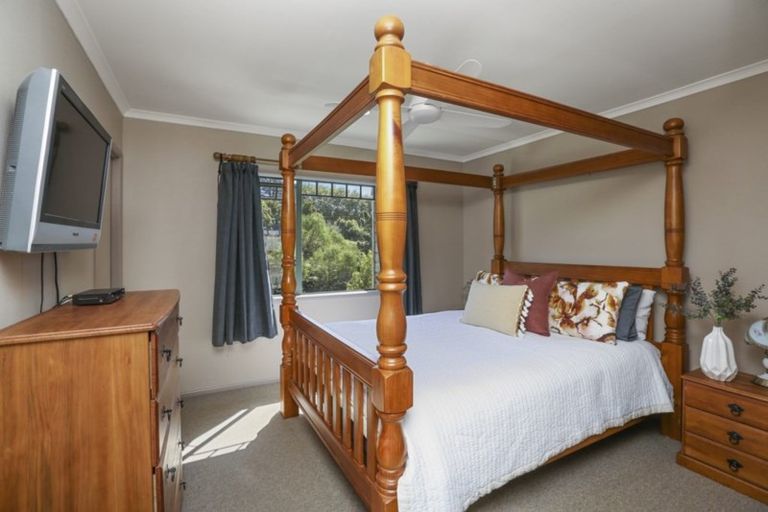 Photo of property in 3c Tyne Place, Highlands Park, New Plymouth, 4312